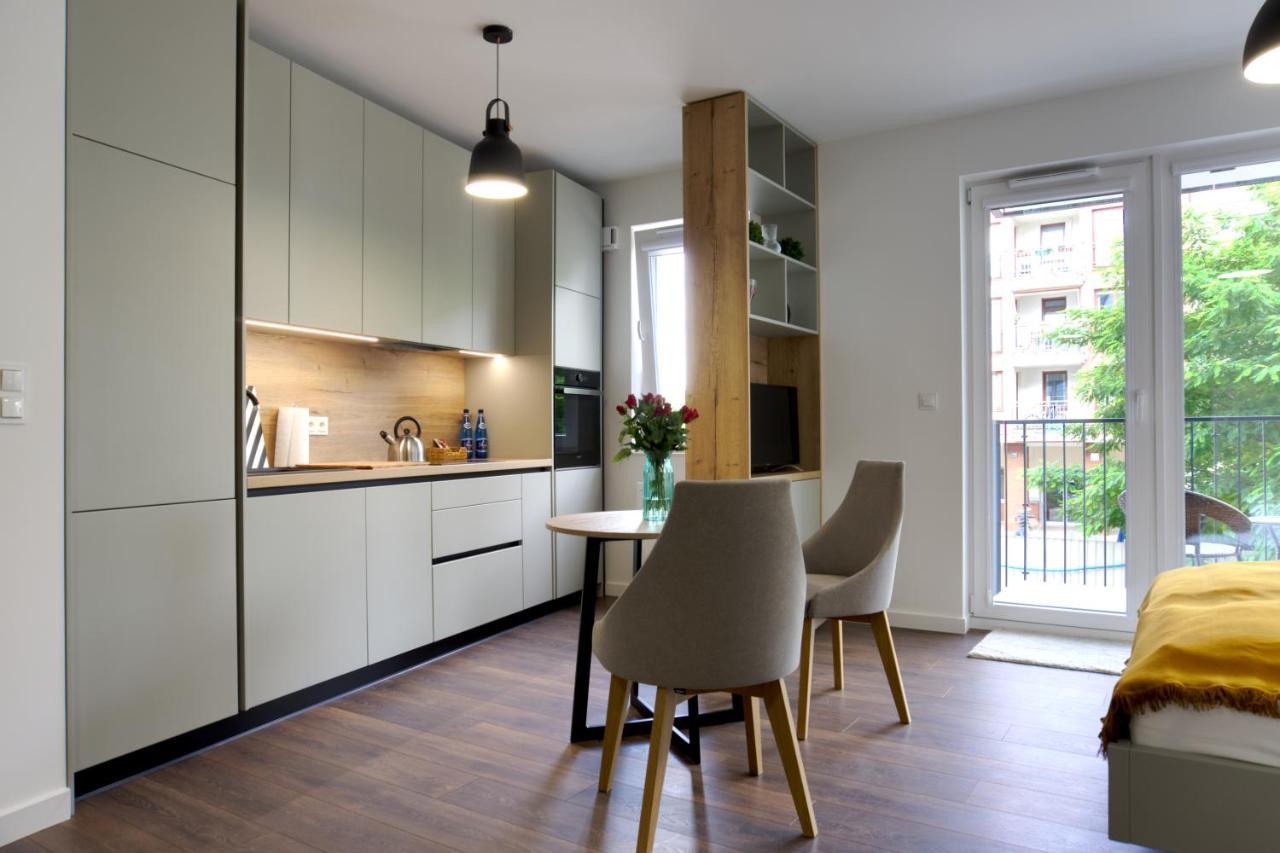 Essence Apartments Sapphire Poznan Luaran gambar