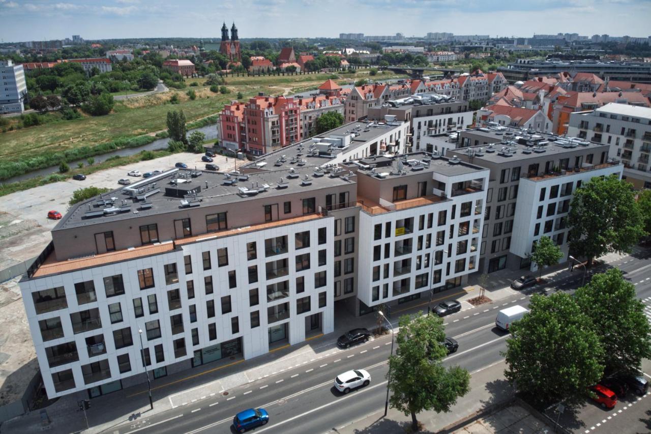 Essence Apartments Sapphire Poznan Luaran gambar