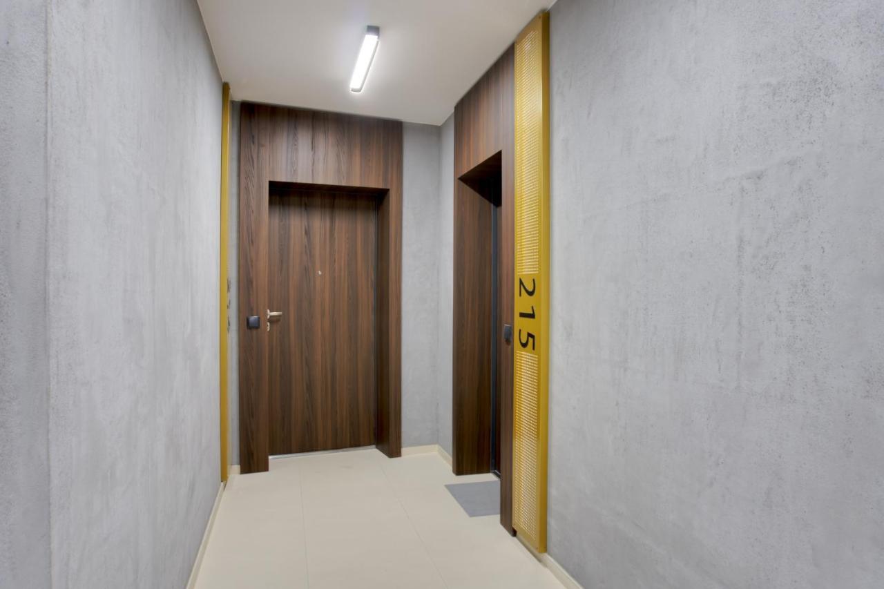 Essence Apartments Sapphire Poznan Luaran gambar