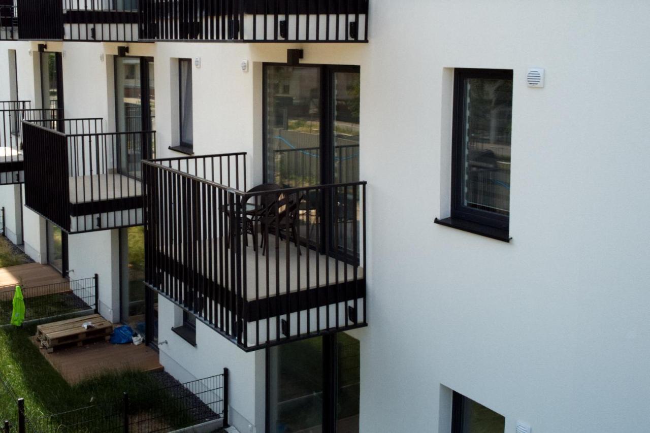 Essence Apartments Sapphire Poznan Luaran gambar