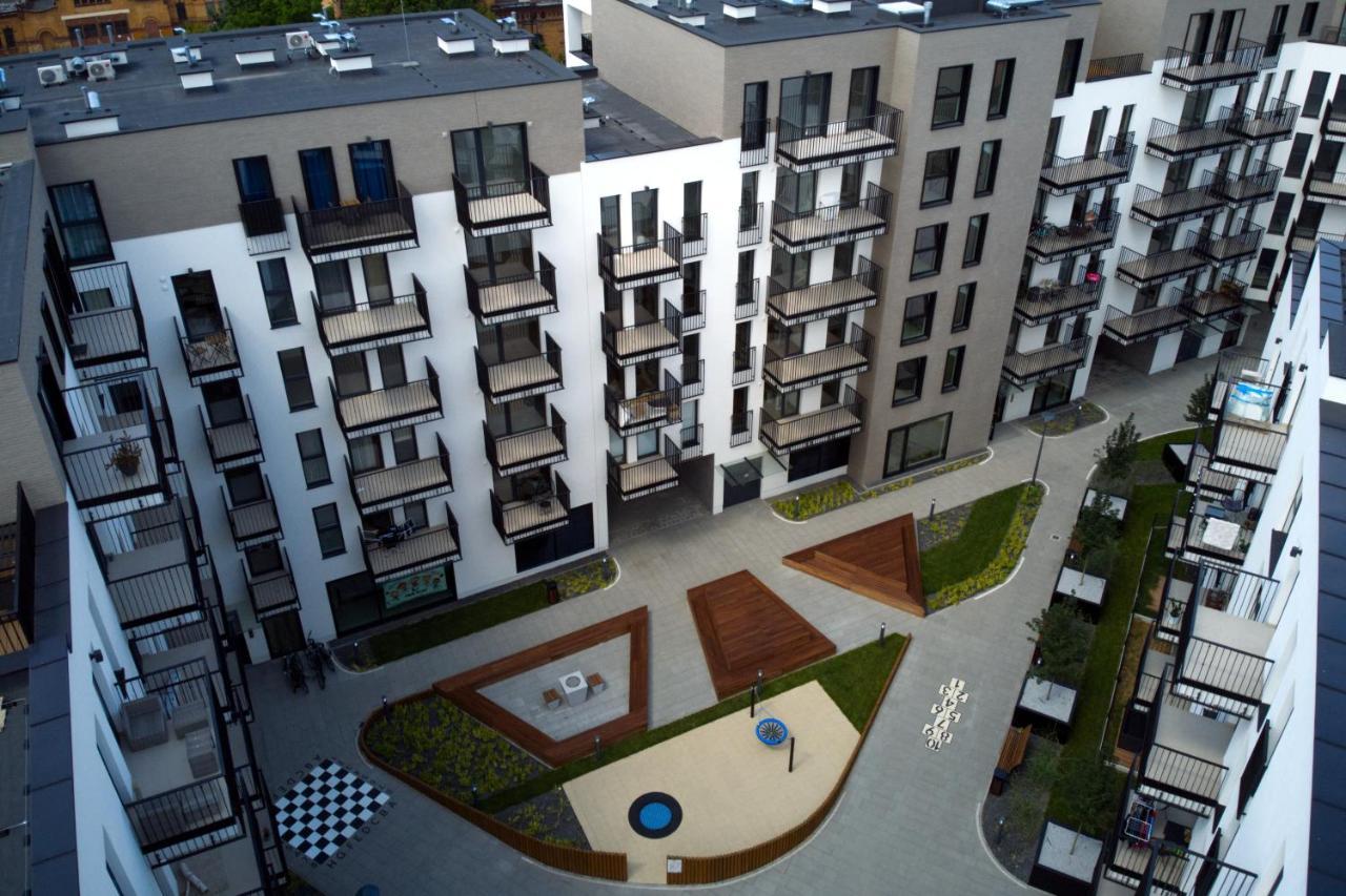 Essence Apartments Sapphire Poznan Luaran gambar